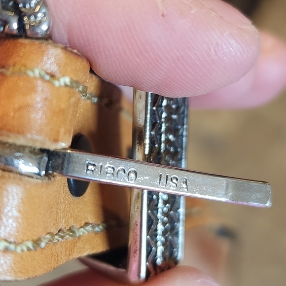 Ribco USA Brown Leather embossed western belt.  Size 36. - Picture 3 of 12